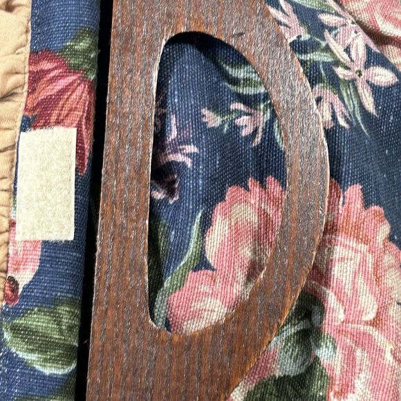 Vintage Carpetbags Of America Blue Multicolor Floral Bag With Wooden Handles - Picture 12 of 16